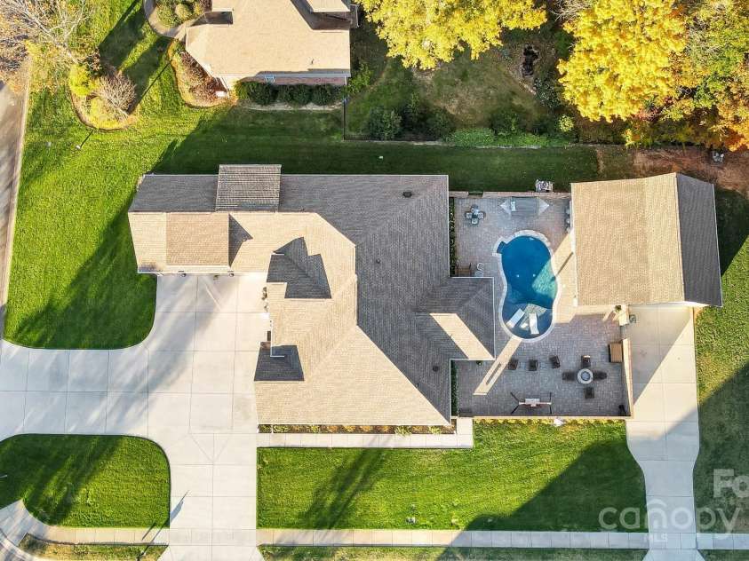 2102 Virginia Ellen Court, Stanley, NC 28164.  MLS# CAR4321172, YatesRealty ID 1121. Dream Driveway! 10+ Cars