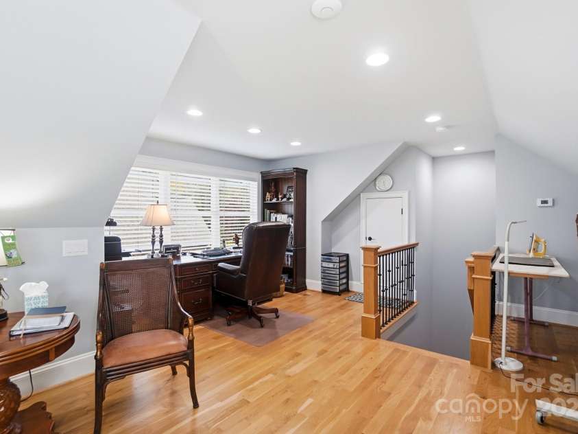 2102 Virginia Ellen Court, Stanley, NC 28164.  MLS# CAR4321172, YatesRealty ID 1121. This XL Bonus has independent HVAC