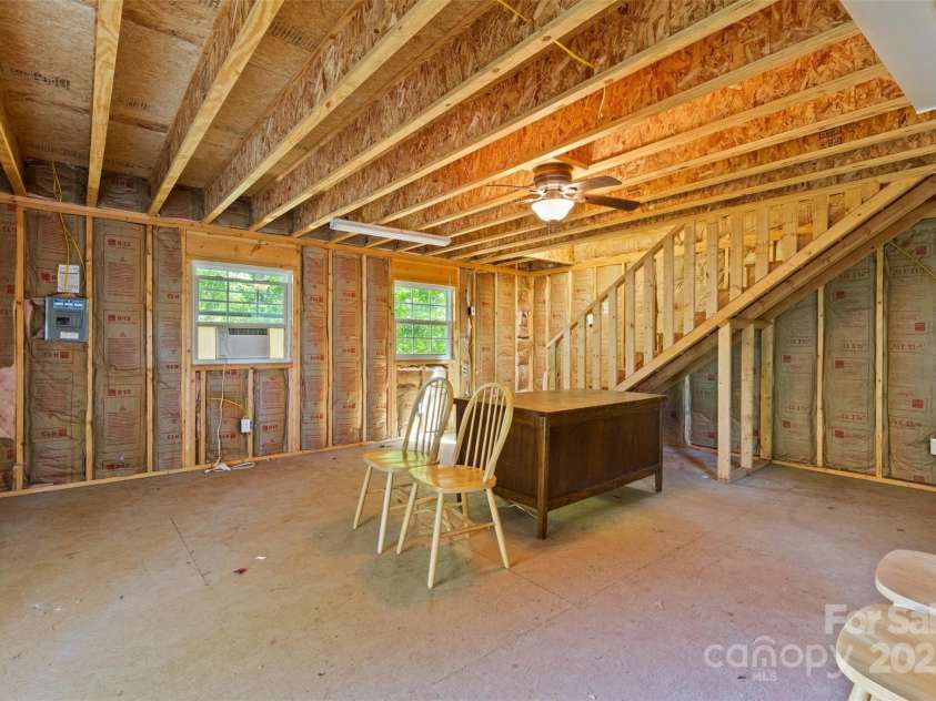 1633 Colony Road, Rock Hill, SC 29730.  MLS# CAR4238948, YatesRealty ID 11210. 