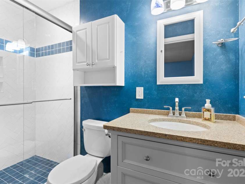 1633 Colony Road, Rock Hill, SC 29730.  MLS# CAR4238948, YatesRealty ID 11210. 