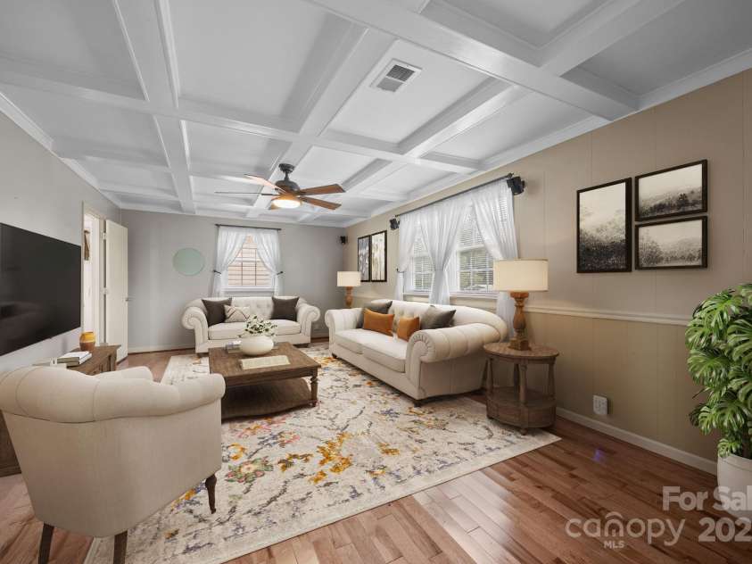207 Highland Avenue, Concord, NC 28027.  MLS# CAR4314511, YatesRealty ID 11213. 