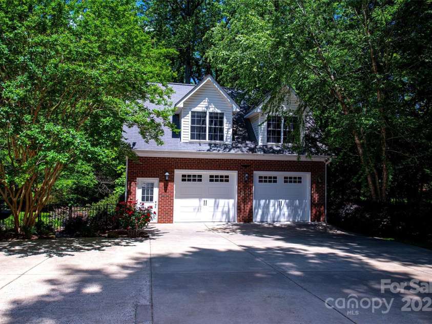 3546 Weddington Oaks Drive, Weddington, NC 28104.  MLS# CAR4249965, YatesRealty ID 11213. 