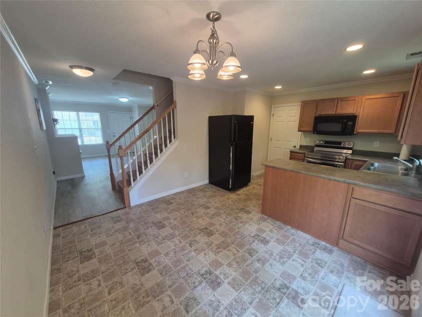 149 Alpine Ridge Drive, Asheville, NC 28803.  MLS# CAR4362702, YatesRealty ID 11214. Kitchen