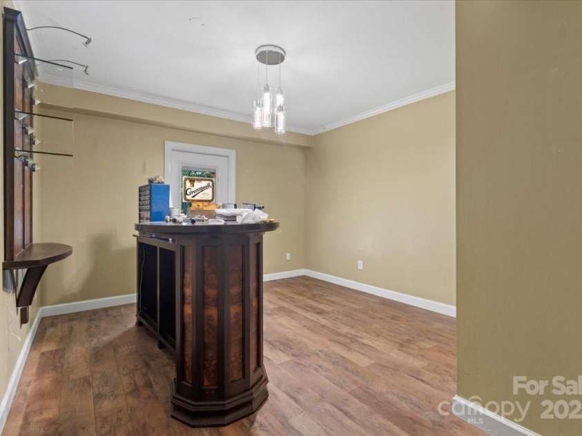 5074 Cobblestone Road, Winston Salem, NC 27106.  MLS# CAR4252000, YatesRealty ID 11214. 