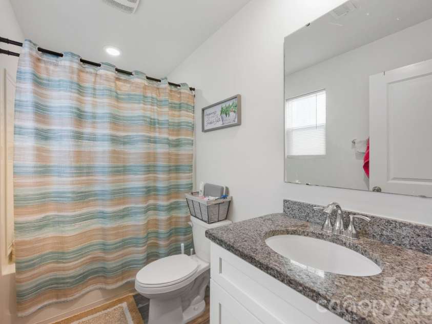 609 Mulberry Street, Statesville, NC 28677.  MLS# CAR4336410, YatesRealty ID 11216. 
