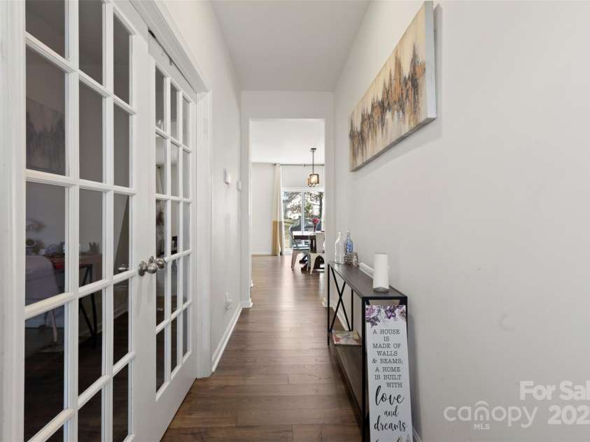 124 Sequoia Forest Drive, Mooresville, NC 28117.  MLS# CAR4231082, YatesRealty ID 11217. 
