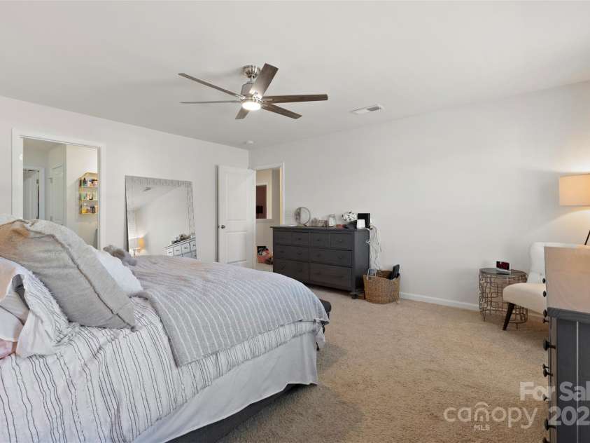 124 Sequoia Forest Drive, Mooresville, NC 28117.  MLS# CAR4231082, YatesRealty ID 11217. 