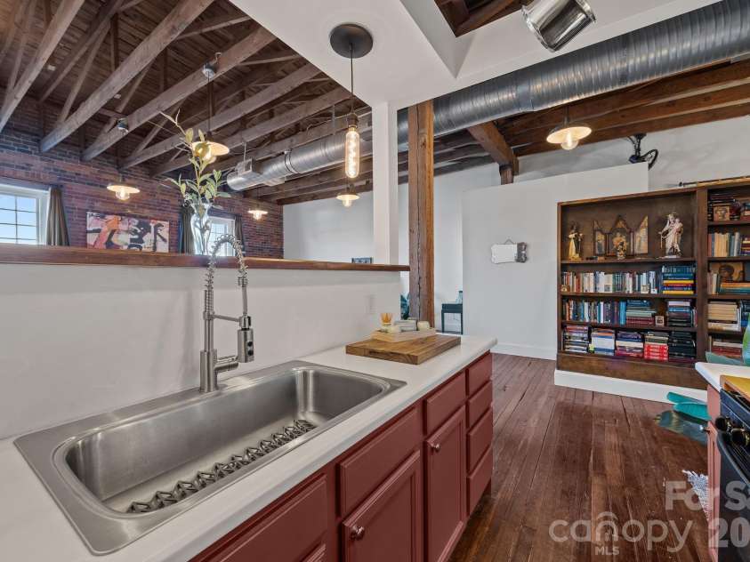 322 Council Street, Salisbury, NC 28144.  MLS# CAR4358650, YatesRealty ID 11217. 