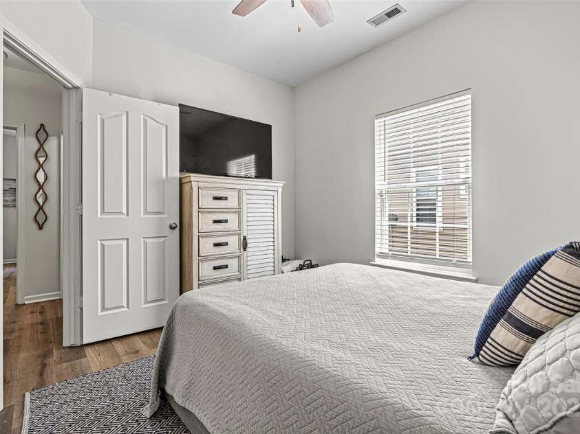 158 Bluffton Road, Mooresville, NC 28115.  MLS# CAR4246592, YatesRealty ID 11218. 