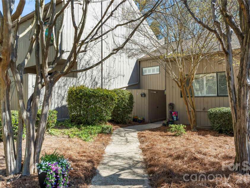 133 Pine Grove Circle, Clover, SC 29710.  MLS# CAR4363171, YatesRealty ID 11219. 