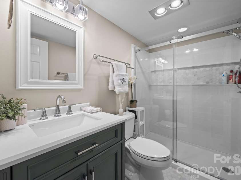 133 Pine Grove Circle, Clover, SC 29710.  MLS# CAR4363171, YatesRealty ID 11219. 