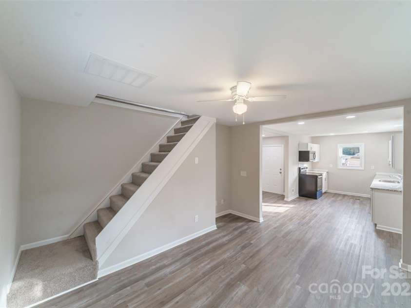 2500 Ridge Avenue, Kannapolis, NC 28083.  MLS# CAR4212413, YatesRealty ID 11219. 