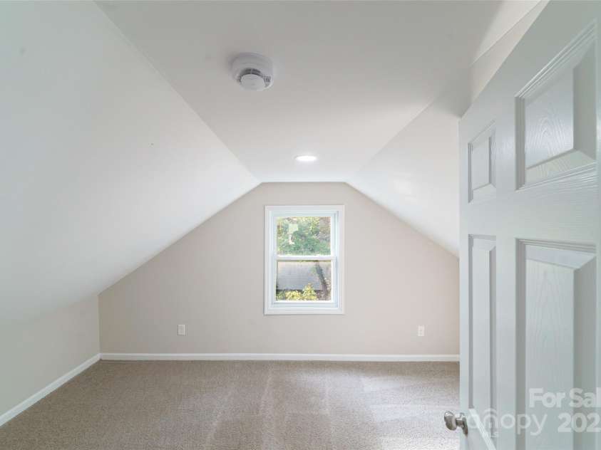 2500 Ridge Avenue, Kannapolis, NC 28083.  MLS# CAR4212413, YatesRealty ID 11219. 