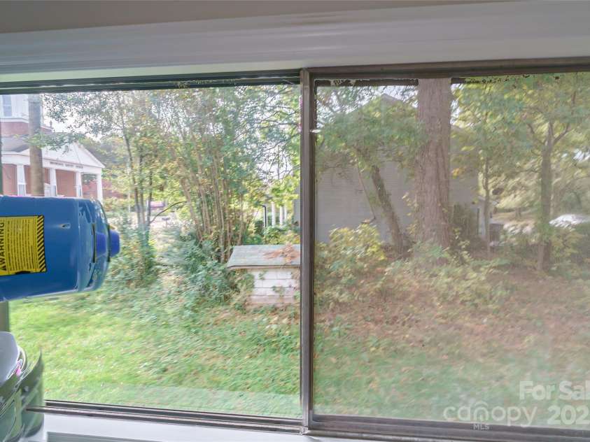 2500 Ridge Avenue, Kannapolis, NC 28083.  MLS# CAR4212413, YatesRealty ID 11219. 