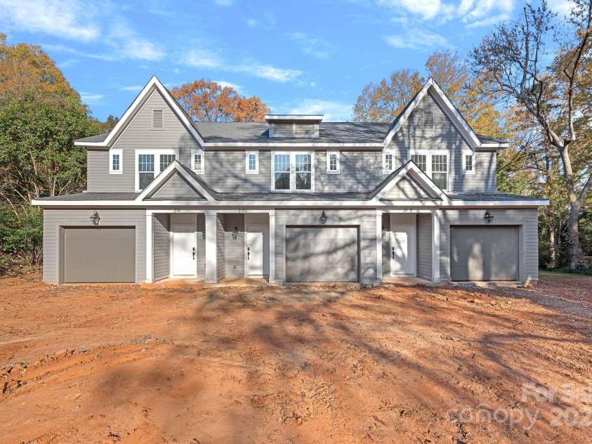 3140 Dublin Road, Charlotte, NC 28208.  MLS# CAR4324947, YatesRealty ID 1122. 