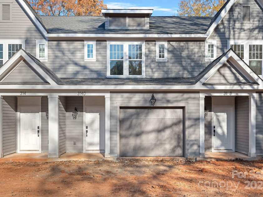3140 Dublin Road, Charlotte, NC 28208.  MLS# CAR4324947, YatesRealty ID 1122. 