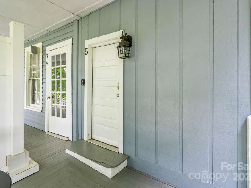 33 Vance Avenue, Black Mountain, NC 28711.  MLS# CAR4220185, YatesRealty ID 1122. #5 Front Door (front of home, main level)