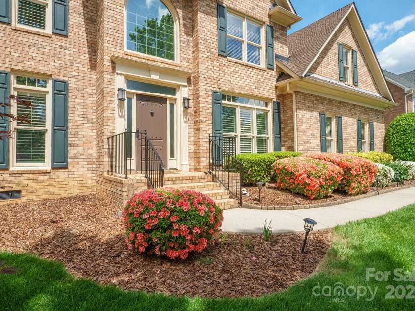 10101 Bayart Way, Huntersville, NC 28078.  MLS# CAR4249507, YatesRealty ID 11220. 