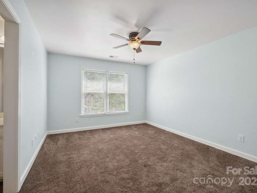 10101 Bayart Way, Huntersville, NC 28078.  MLS# CAR4249507, YatesRealty ID 11220. 