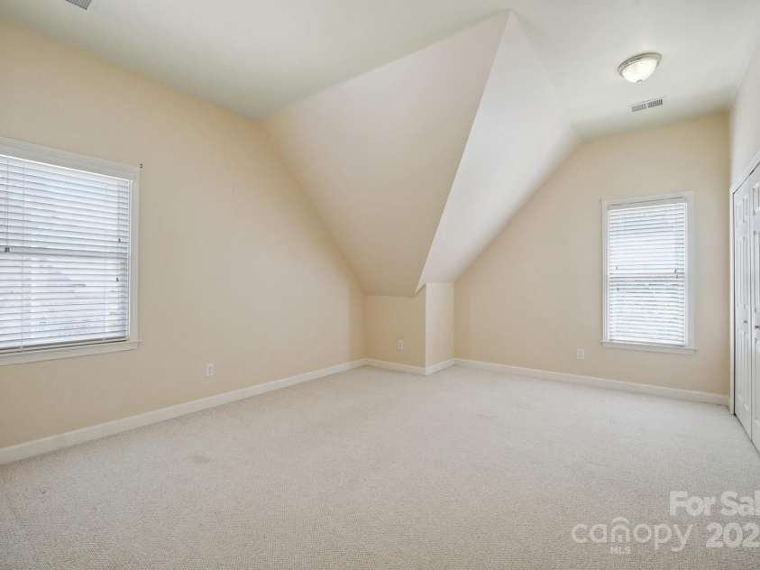 10101 Bayart Way, Huntersville, NC 28078.  MLS# CAR4249507, YatesRealty ID 11220. 