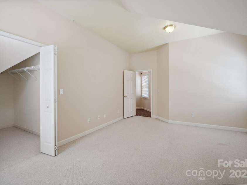 10101 Bayart Way, Huntersville, NC 28078.  MLS# CAR4249507, YatesRealty ID 11220. 