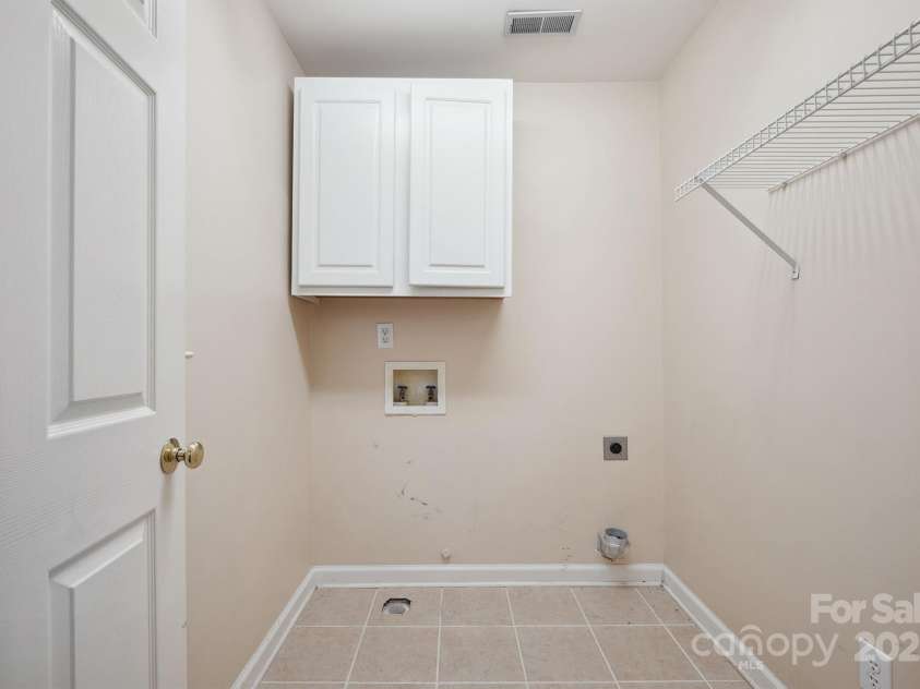 10101 Bayart Way, Huntersville, NC 28078.  MLS# CAR4249507, YatesRealty ID 11220. 