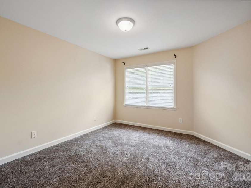 10101 Bayart Way, Huntersville, NC 28078.  MLS# CAR4249507, YatesRealty ID 11220. 