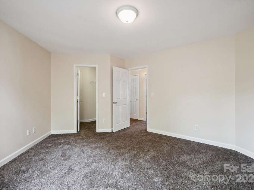 10101 Bayart Way, Huntersville, NC 28078.  MLS# CAR4249507, YatesRealty ID 11220. 