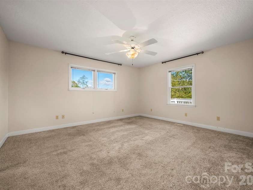 275 Souther Road, Fletcher, NC 28732.  MLS# CAR4346785, YatesRealty ID 11220. 