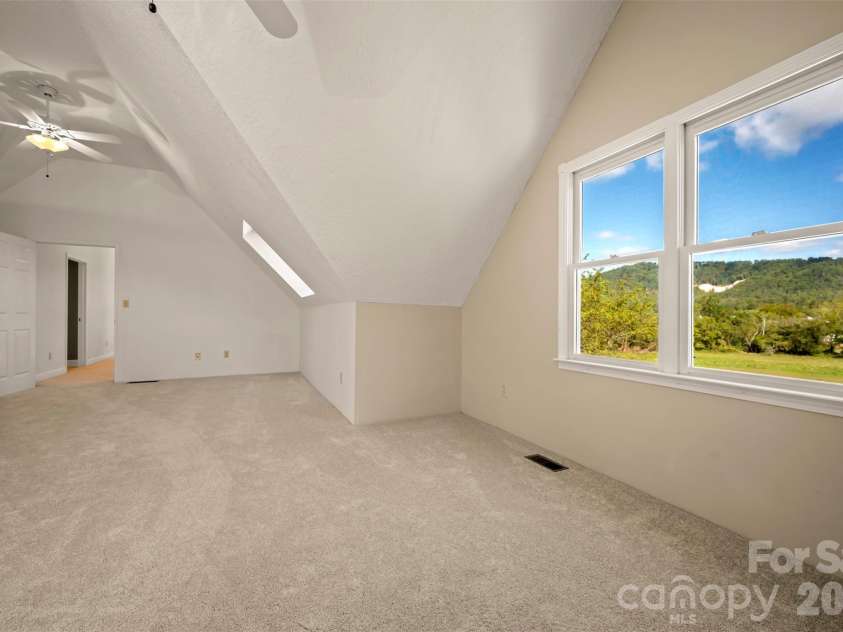 275 Souther Road, Fletcher, NC 28732.  MLS# CAR4346785, YatesRealty ID 11220. 