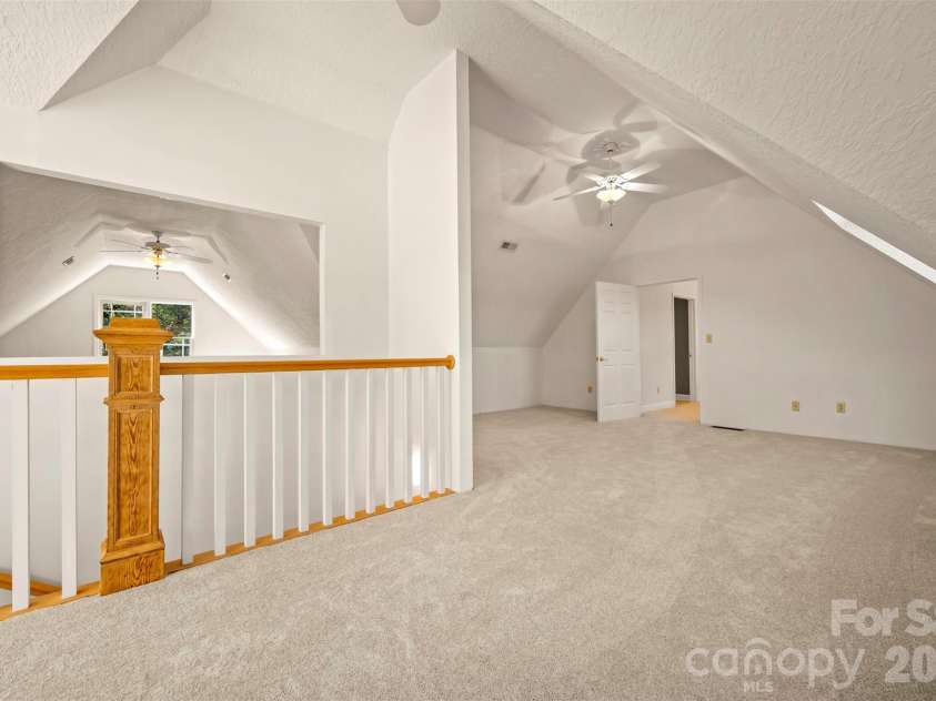 275 Souther Road, Fletcher, NC 28732.  MLS# CAR4346785, YatesRealty ID 11220. 
