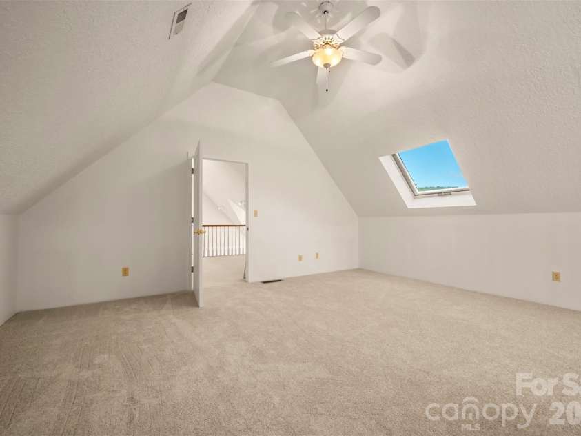 275 Souther Road, Fletcher, NC 28732.  MLS# CAR4346785, YatesRealty ID 11220. 