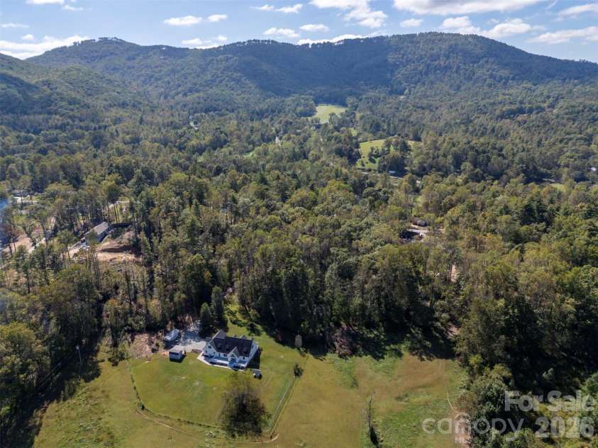 275 Souther Road, Fletcher, NC 28732.  MLS# CAR4346785, YatesRealty ID 11220. 