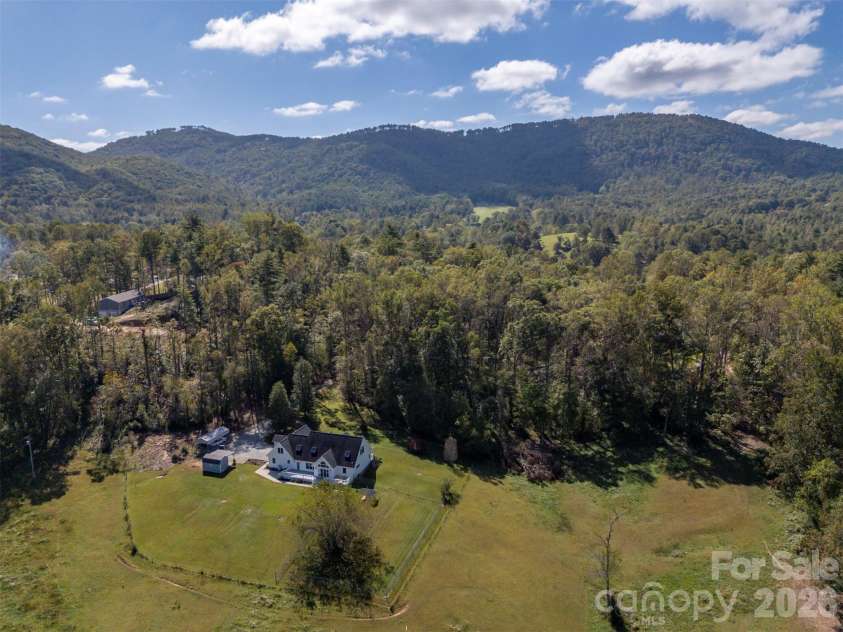 275 Souther Road, Fletcher, NC 28732.  MLS# CAR4346785, YatesRealty ID 11220. 