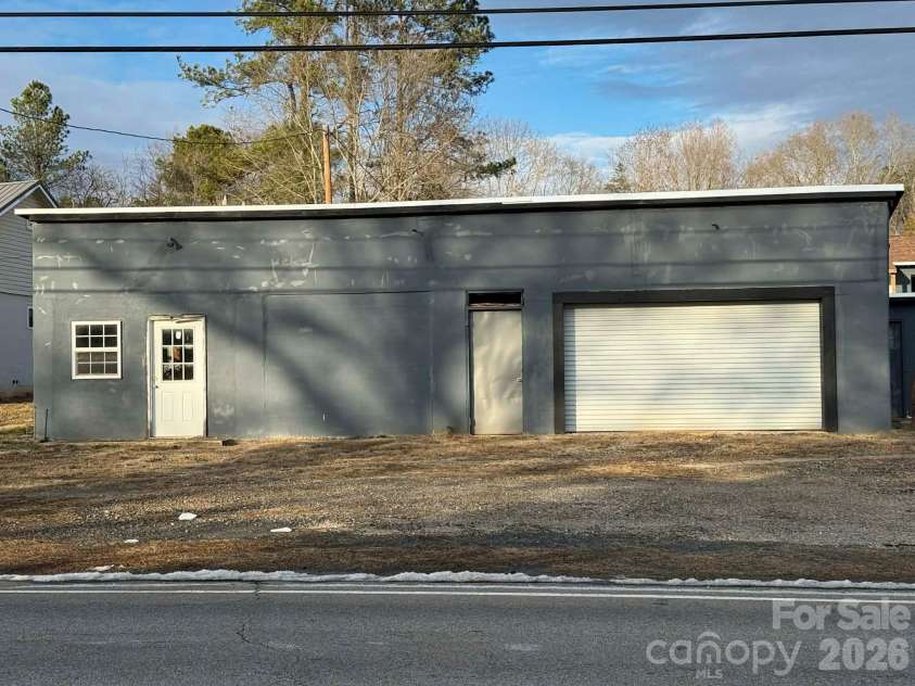 1677 US 221A Highway, Forest City, NC 28043.  MLS# CAR4340129, YatesRealty ID 11221. Garage/Shop Building