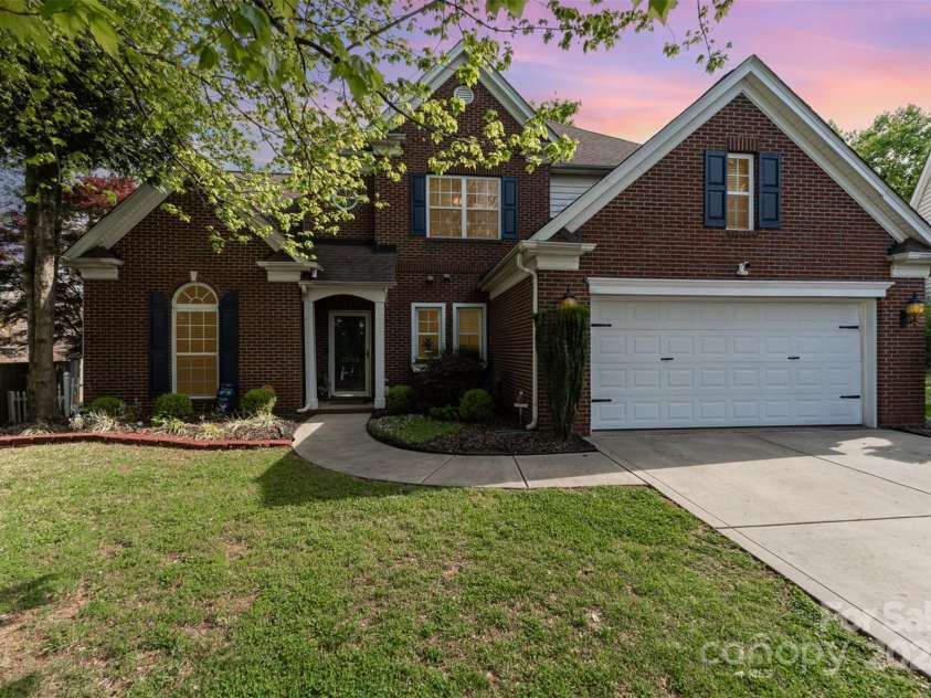 13406 Ada Court, Charlotte, NC 28213.  MLS# CAR4251709, YatesRealty ID 11222. 