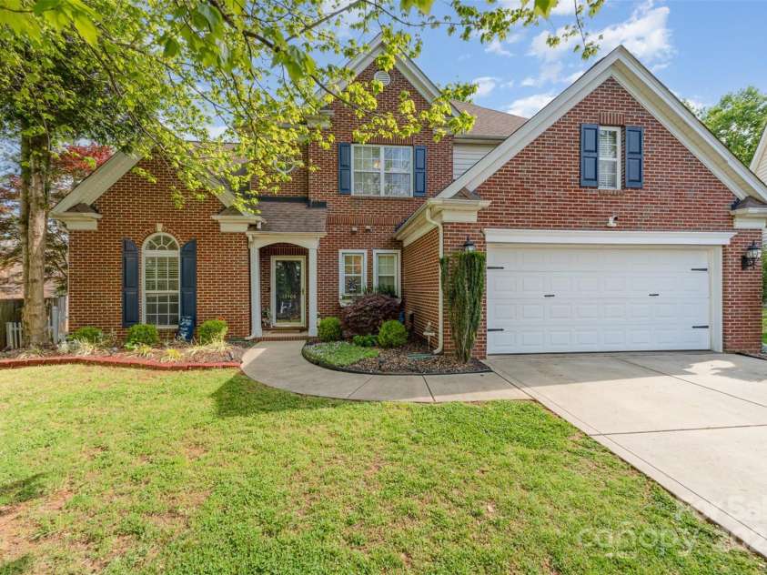 13406 Ada Court, Charlotte, NC 28213.  MLS# CAR4251709, YatesRealty ID 11222. 