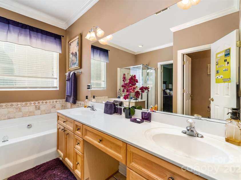 13406 Ada Court, Charlotte, NC 28213.  MLS# CAR4251709, YatesRealty ID 11222. 