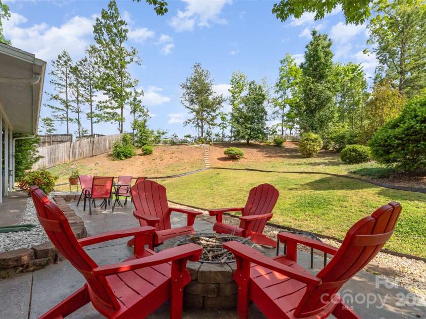 13406 Ada Court, Charlotte, NC 28213.  MLS# CAR4251709, YatesRealty ID 11222. 