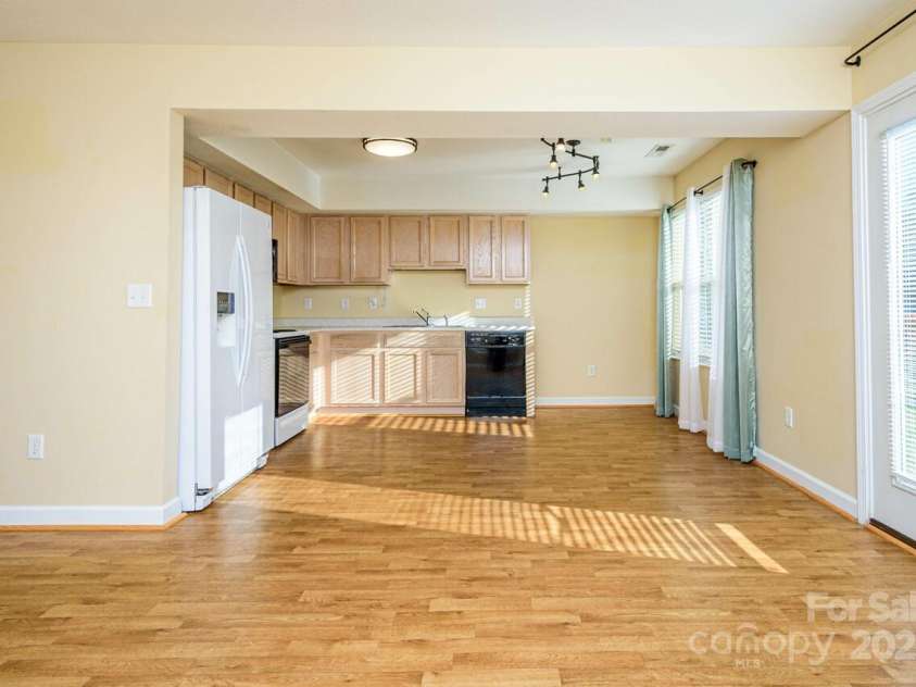 606 Olde Covington Way, Arden, NC 28704.  MLS# CAR4313907, YatesRealty ID 11222. 