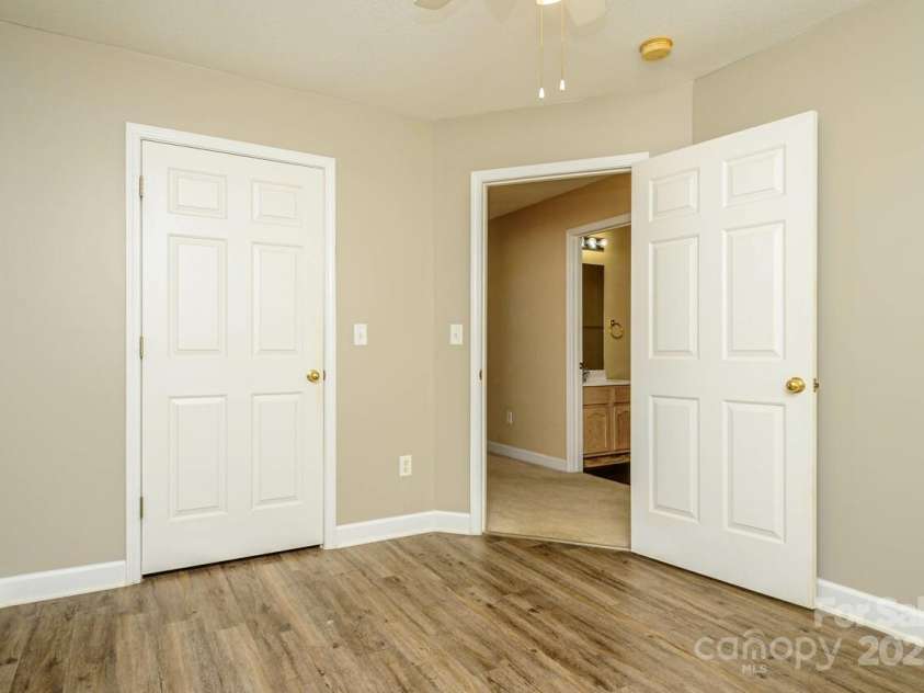 606 Olde Covington Way, Arden, NC 28704.  MLS# CAR4313907, YatesRealty ID 11222. 