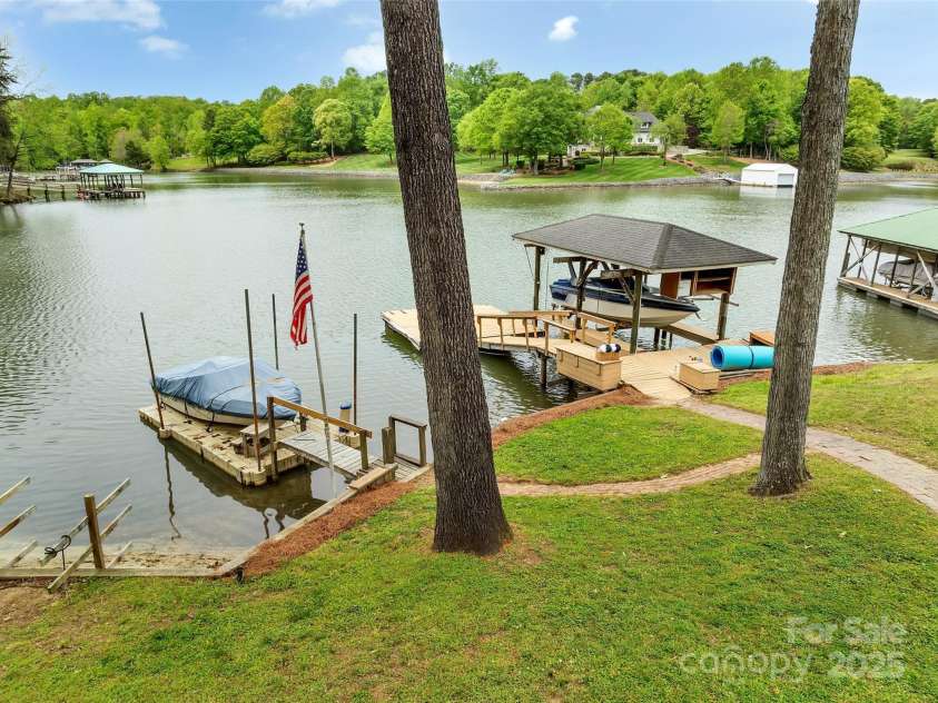 11153 Turtle Bay Court, Tega Cay, SC 29708.  MLS# CAR4238662, YatesRealty ID 11223. 