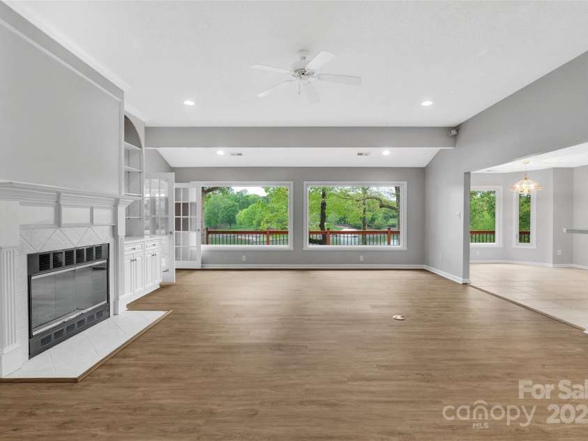 11153 Turtle Bay Court, Tega Cay, SC 29708.  MLS# CAR4238662, YatesRealty ID 11223. Great Room with Lake Wylie views