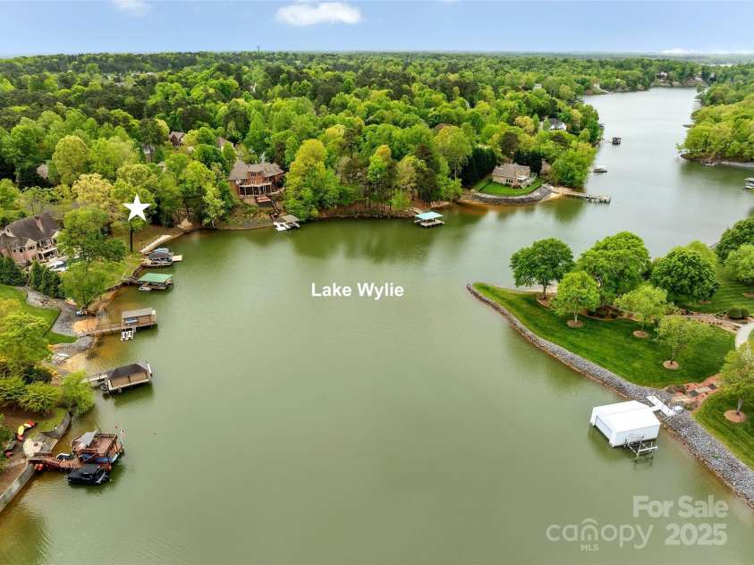 11153 Turtle Bay Court, Tega Cay, SC 29708.  MLS# CAR4238662, YatesRealty ID 11223. Waterfront on Lake Wylie