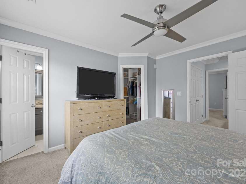 3736 Melrose Cottage Drive, Matthews, NC 28105.  MLS# CAR4251813, YatesRealty ID 11224. 