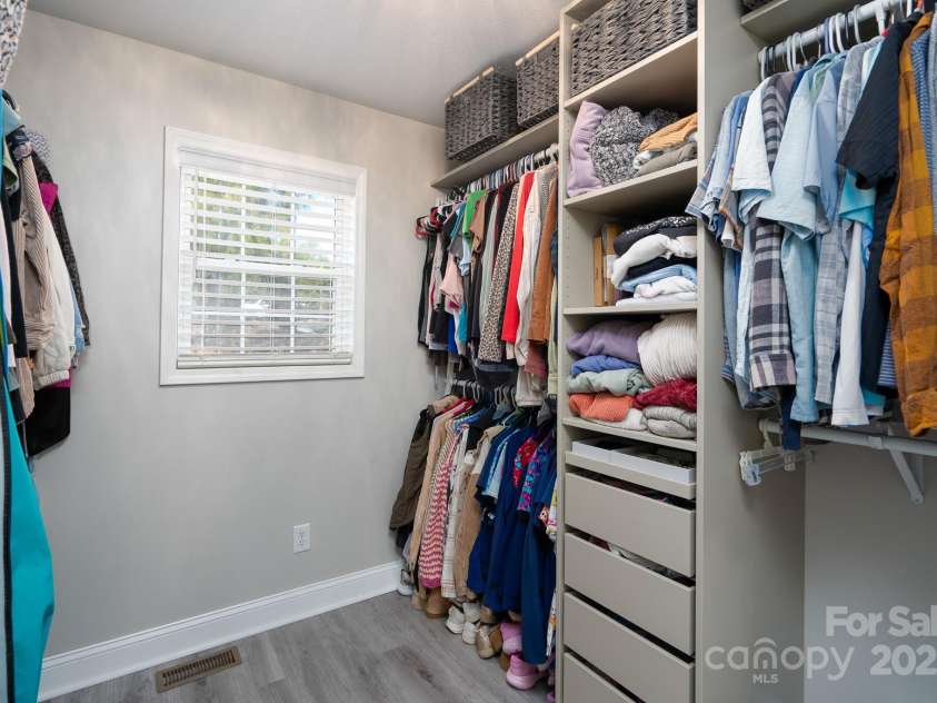 604 Fairway Shores Road, Mount Gilead, NC 27306.  MLS# CAR4231642, YatesRealty ID 11225. 