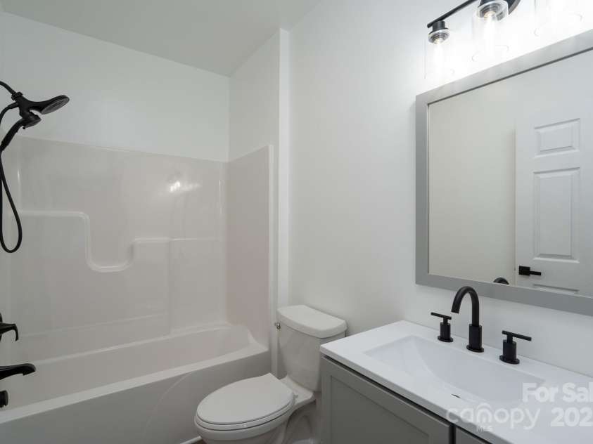 604 Fairway Shores Road, Mount Gilead, NC 27306.  MLS# CAR4231642, YatesRealty ID 11225. 