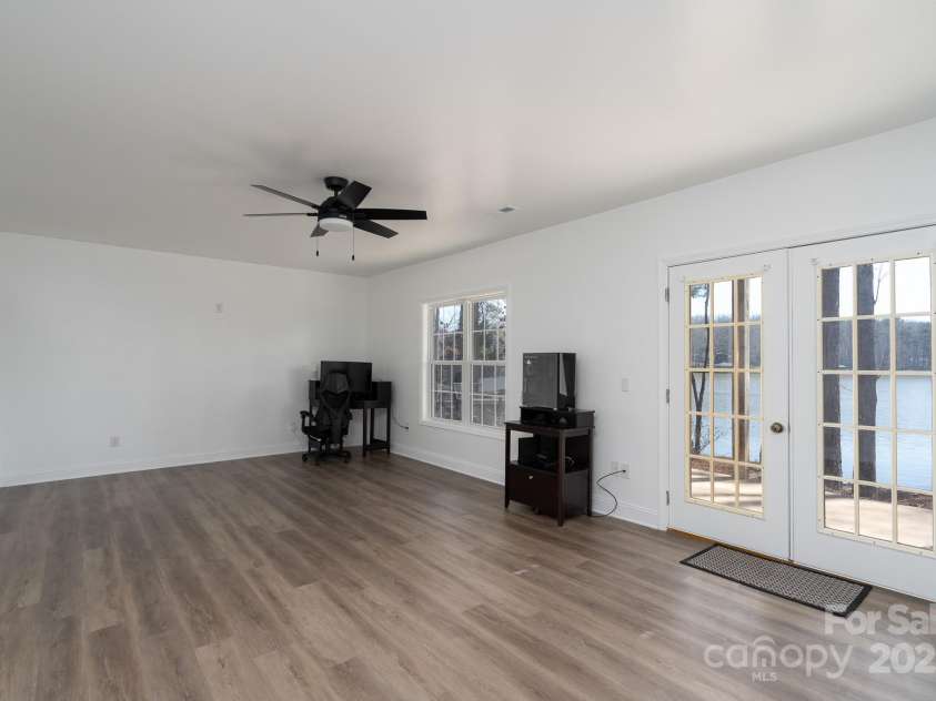 604 Fairway Shores Road, Mount Gilead, NC 27306.  MLS# CAR4231642, YatesRealty ID 11225. 