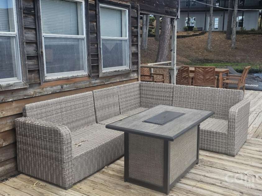 604 Fairway Shores Road, Mount Gilead, NC 27306.  MLS# CAR4231642, YatesRealty ID 11225. 