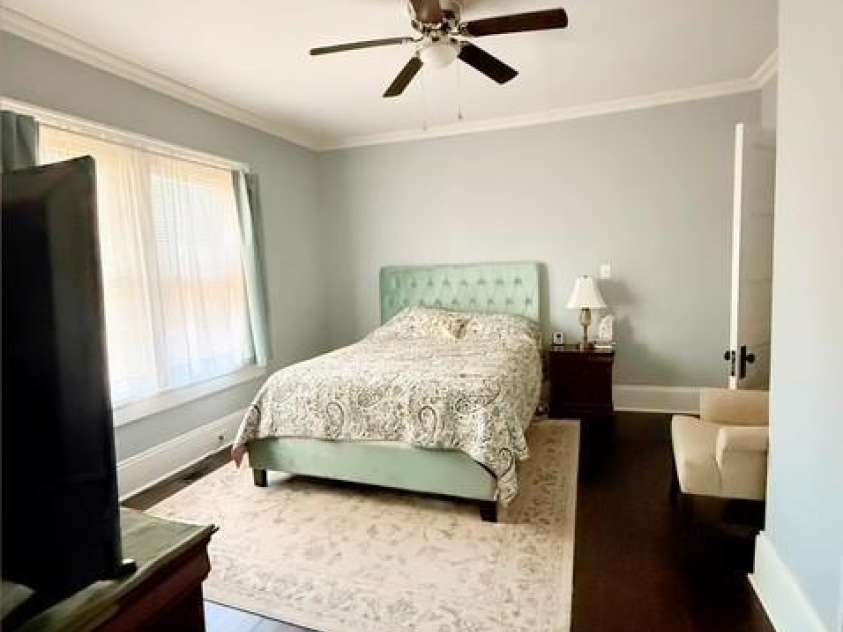 127 11th Street, Salisbury, NC 28144.  MLS# CAR4233647, YatesRealty ID 11226. 